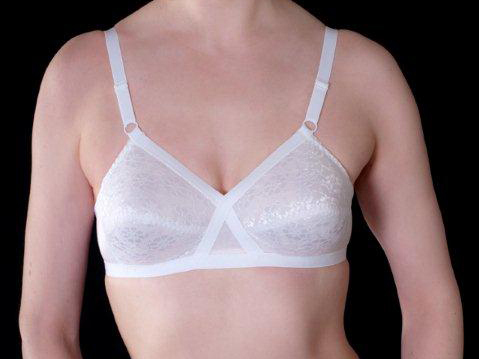 DS174 - Lace Foam Cross-over Bra